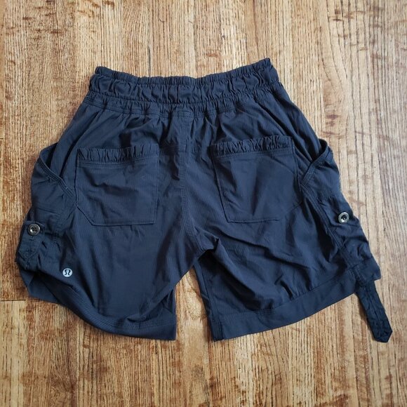 Lululemon Short - Picture 2 of 10